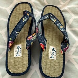 JAPANESE TATAMI SLIPPERS